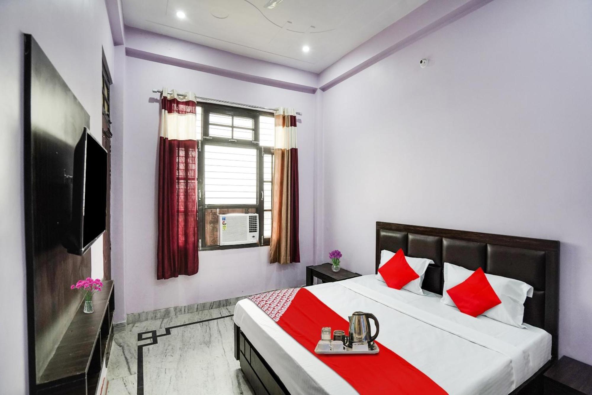 Hotel O Ayurma Inn Chinhat Ngoại thất bức ảnh